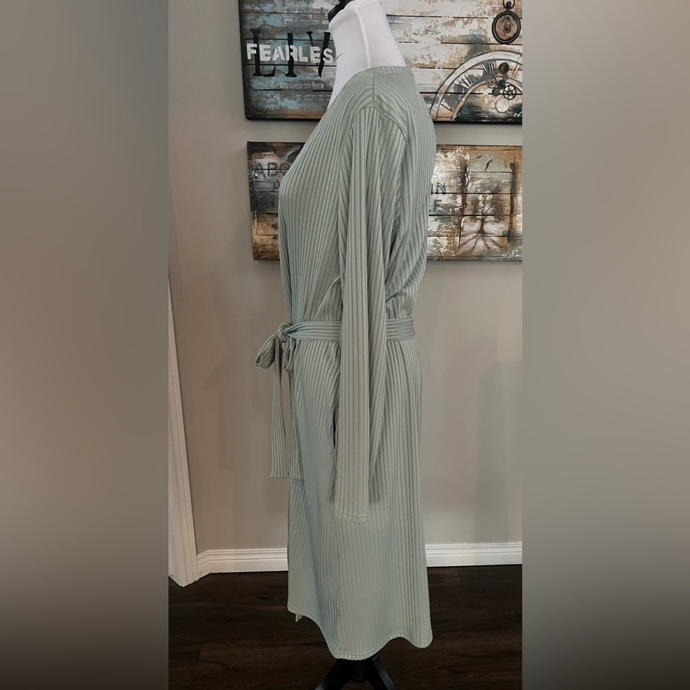 Ekouaer Ribbed Light Weight Long Length Robe - Picture 3 of 6